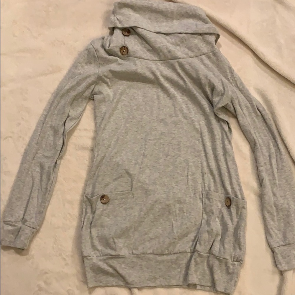 Cowl neck light grey tunic